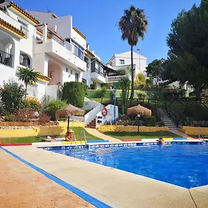https://lomas-de-benalmar-apartment-av-las-palmeras.1costadelsol.com